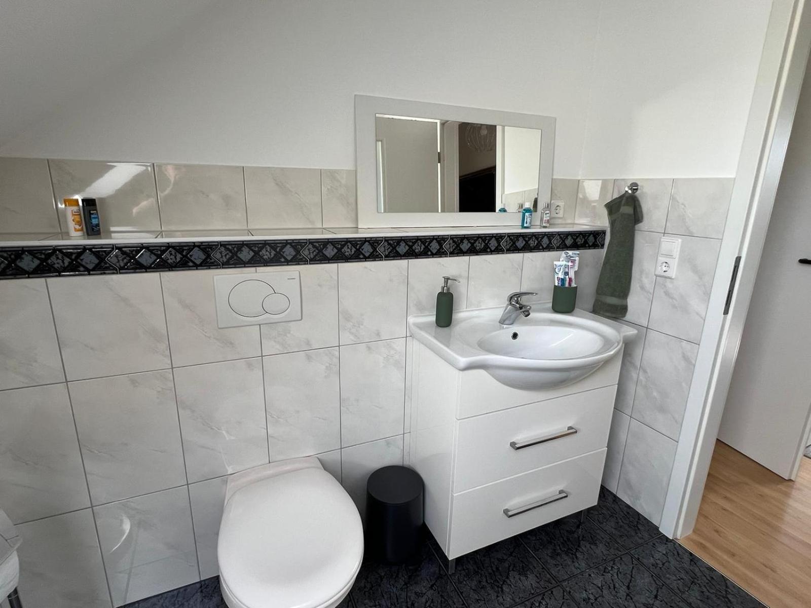 Ferienwohnung Zentral In Loerrach - Konus Gaestekarte Inklusive エクステリア 写真